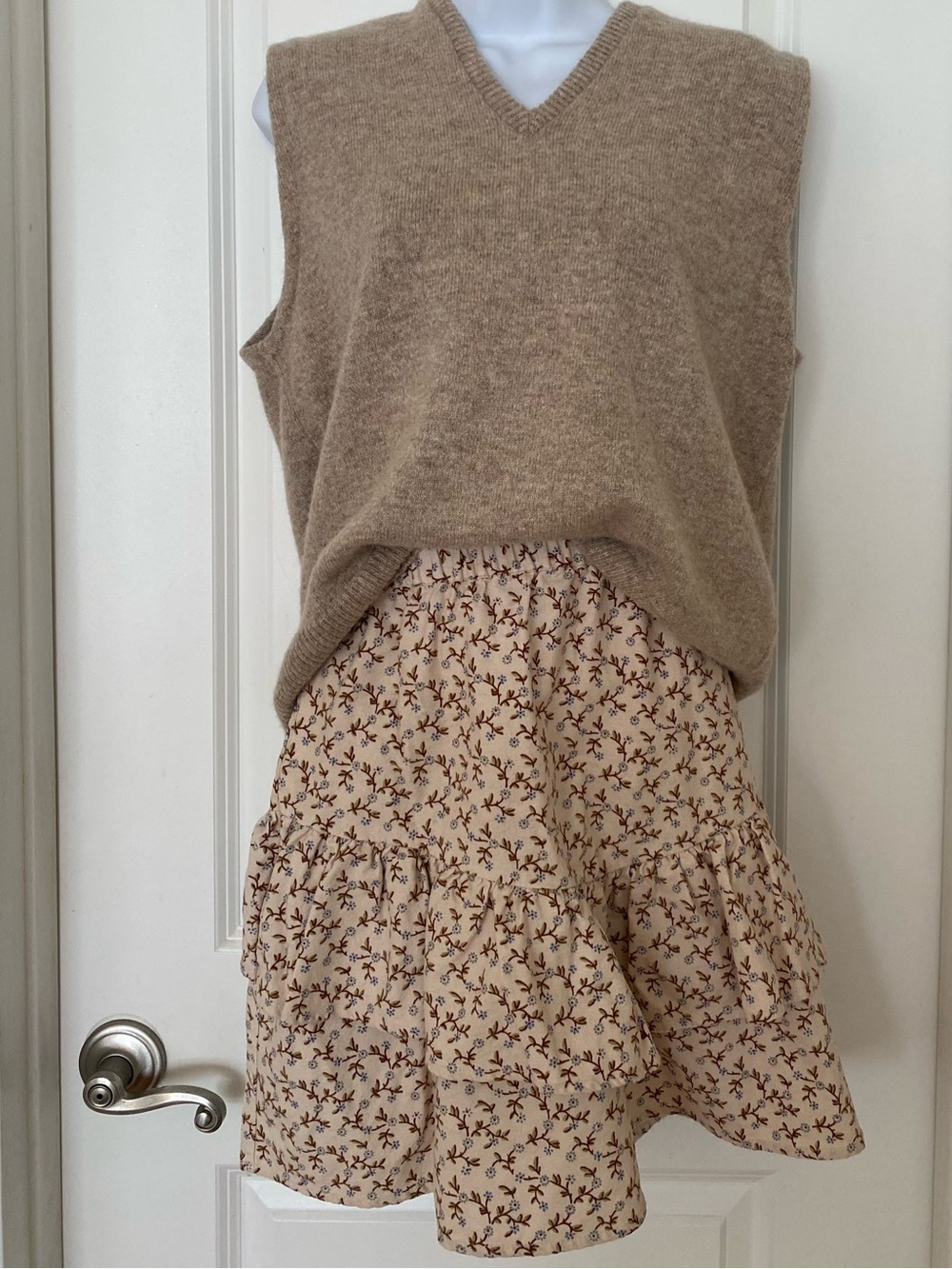 Madewell Cotton Pull-On Tier Mini Skirt Floral S Cottage Romantic Feminine Fall